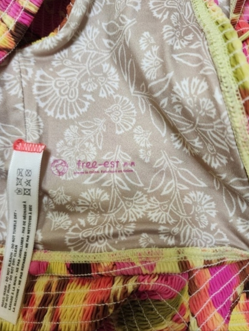 Free People NWT free-est Darcy Smocked Swim Top - Medium - Picture 4 of 5